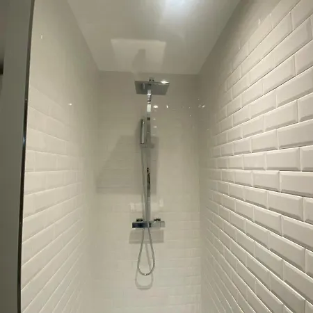 Appartement Bel T2 De 50 M2, Spacieux Et Lumineux - 009 *