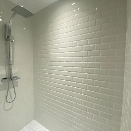 Appartement Bel T2 De 50 M2, Spacieux Et Lumineux - 009 *